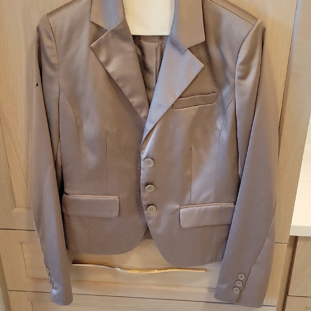 VENUS Elegant Bronze Blazer